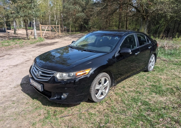 Honda Accord cena 26000 przebieg: 288000, rok produkcji 2010 z Lipiany małe 466